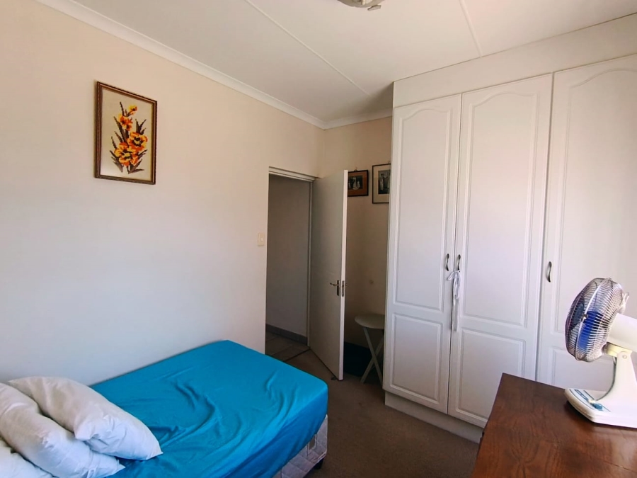 2 Bedroom Property for Sale in Seemeeu Park Western Cape